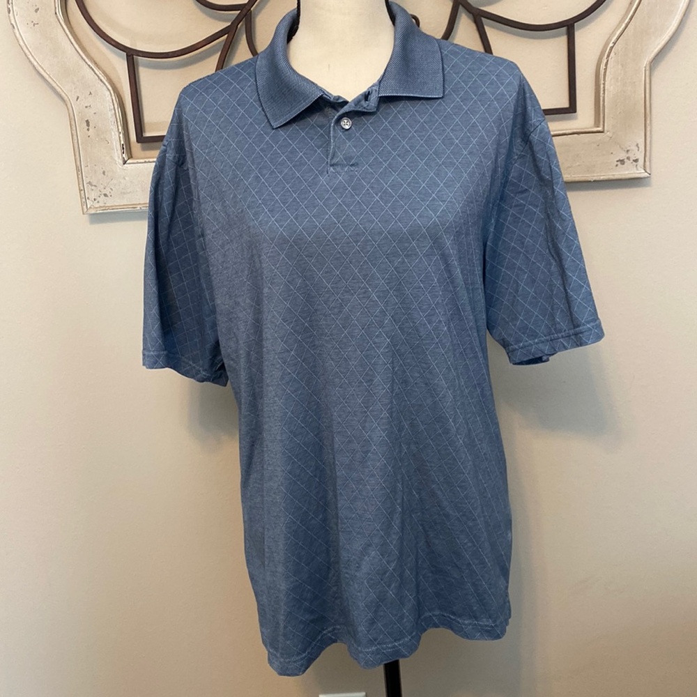 Men’s Van Heusen short sleeve polo